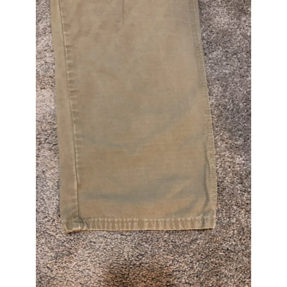 Riggs Workwear by Wrangler Men's size 40X32 Carpenter pants - RipStop